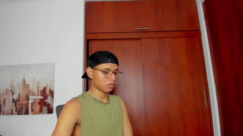 aron_pipeer online show from 30, 9, 2025