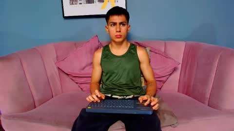 aron_pulse online show from 2, 4, 2026