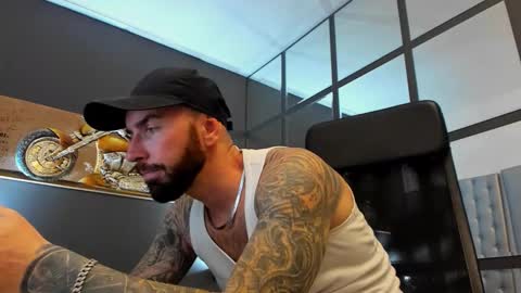 AronGrant online show from 4, 11, 2025