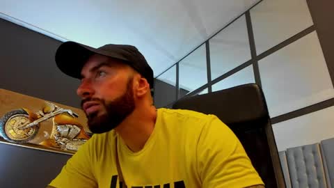 Snapshot of arongrant chatting on 29, 5, 2026 AronGrant online show from 29, 5, 2026