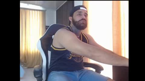 aronmiller online show from 6, 11, 2025