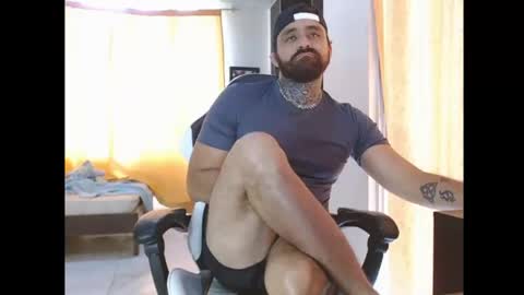 aronmiller online show from 21, 11, 2025