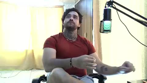 Snapshot of aronmiller404 chatting on 20, 6, 2026 aronmiller online show from 20, 6, 2026