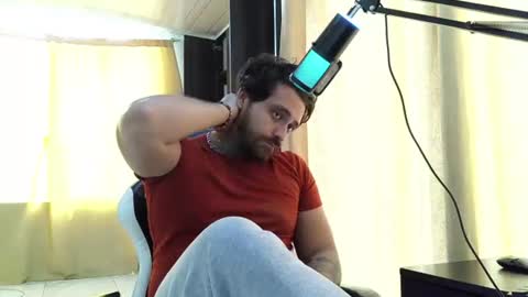 Snapshot of aronmiller404 chatting on 3, 7, 2026 aronmiller online show from 3, 7, 2026
