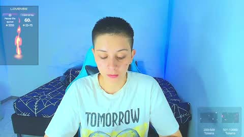 Snapshot of arontroy_wi chatting on 9, 1, 2025 noah and ivy online show from 9, 1, 2025