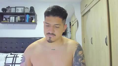 ARON  Independent model  online show from 12, 11, 2025