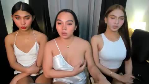 Snapshot of arra_mina chatting on 12, 11, 2025 arra_mina online show from 12, 11, 2025