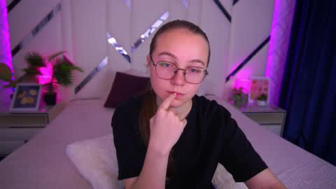 arrinawair online show from 16, 10, 2025