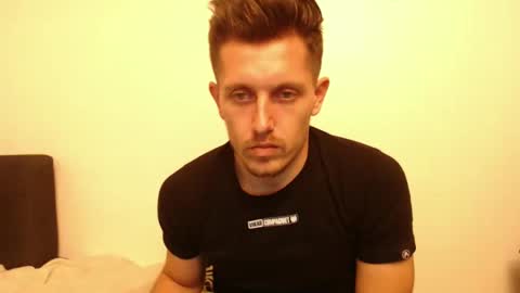 arromwilliam90 online show from 8, 12, 2024