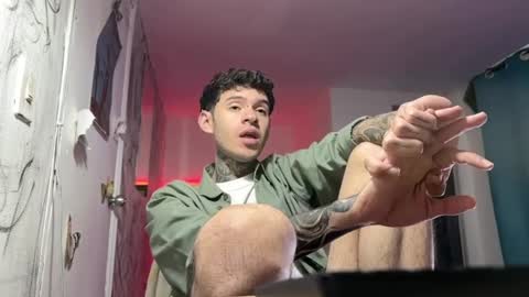   online show from 27, 12, 2024