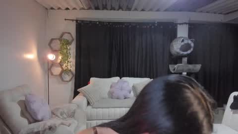 Snapshot of artemis_020 chatting on 10, 10, 2025 FENIX online show from 10, 10, 2025