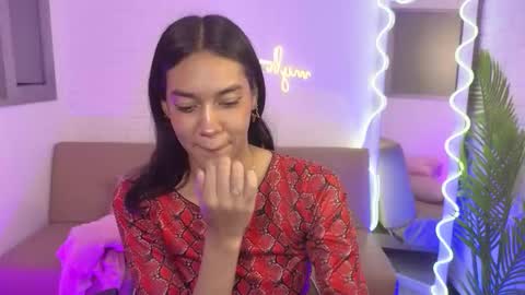 artemiss_tay online show from 8, 9, 2025