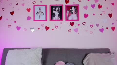 MIA OF artmiajoy online show from 27, 2, 2025