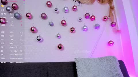 MIA OF artmiajoy online show from 22, 12, 2025