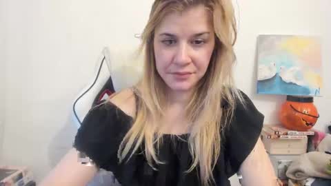 MIA online show from 26, 2, 2025