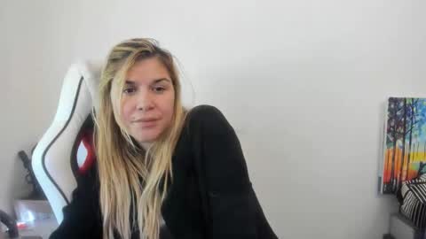 MIA online show from 6, 10, 2025