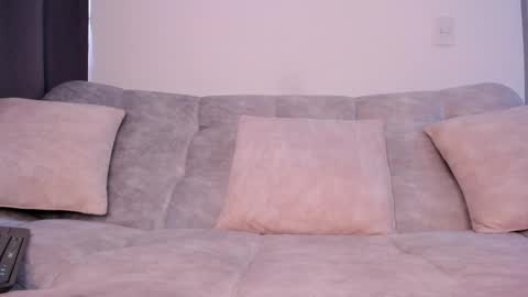 arturguy01 online show from 9, 2, 2025