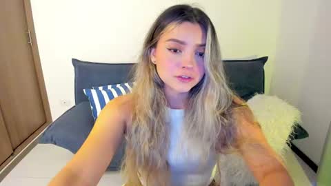 Snapshot of ary_cam230 chatting on 8, 8, 2026 Zahaara online show from 8, 8, 2026