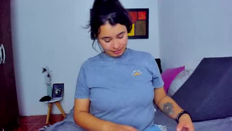 Snapshot of arya_miller chatting on 25, 2, 2025 Arya Miller online show from 25, 2, 2025