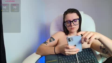 Snapshot of arya_starkw chatting on 11, 3, 2025 Ary 3 online show from 11, 3, 2025