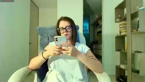 Snapshot of arya_starkw chatting on 10, 9, 2025 Ary 3 online show from 10, 9, 2025