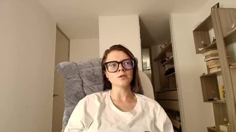 Snapshot of arya_starkw chatting on 1, 10, 2025 Ary 3 online show from 1, 10, 2025