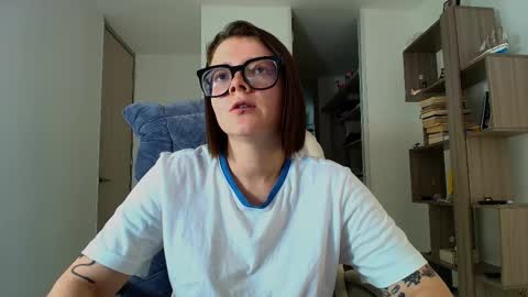 Snapshot of arya_starkw chatting on 13, 10, 2025 Ary 3 online show from 13, 10, 2025