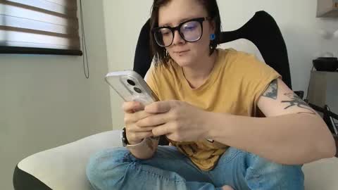 Snapshot of arya_starkw chatting on 11, 2, 2026 Ary 3 online show from 11, 2, 2026