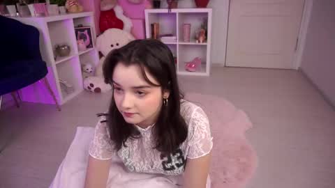 Snapshot of aryastarky chatting on 3, 10, 2025 Aria online show from 3, 10, 2025