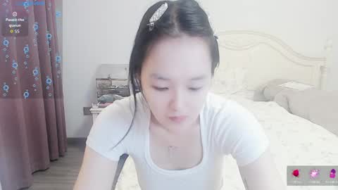 Snapshot of arylia_3 chatting on 28, 5, 2026 Lily online show from 28, 5, 2026