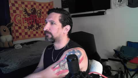 devilPup75 online show from 25, 10, 2025