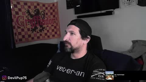 devilPup75 online show from 30, 10, 2025