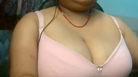 Snapshot of asha3388 chatting on 5, 12, 2025 SONI online show from 5, 12, 2025