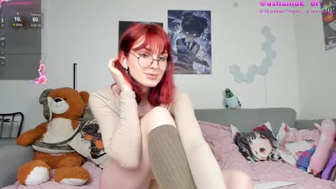 Snapshot of asha_mok chatting on 1, 2, 2025 Asha Mok online show from 1, 2, 2025