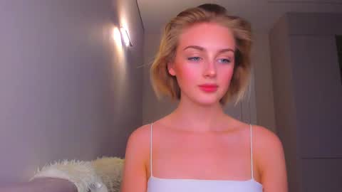 Snapshot of ashbunny_ chatting on 3, 3, 2025 your pretty Ashley online show from 3, 3, 2025