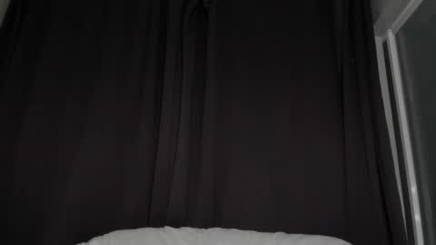 your pretty Ashley online show from 31, 3, 2026