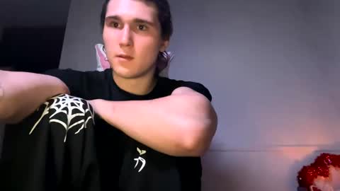 Snapshot of ashbuyersss chatting on 5, 2, 2025 ashbuyersss online show from 5, 2, 2025