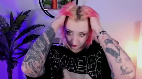 AshleyAshe  online show from 27, 2, 2025