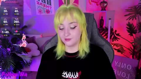 AshleyAshe  online show from 28, 9, 2025