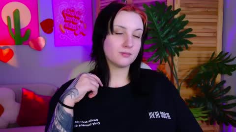 AshleyAshe  online show from 15, 4, 2026