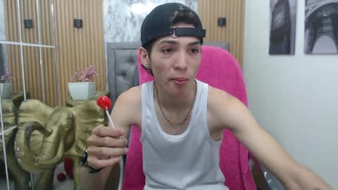 Snapshot of asher_costa chatting on 25, 4, 2026 Asher Costa online show from 25, 4, 2026