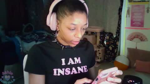 Ashle online show from 2, 2, 2025