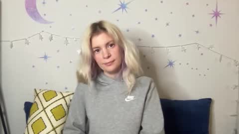 Ashlee online show from 17, 2, 2026