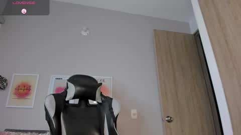 A S H L E Y online show from 7, 1, 2026