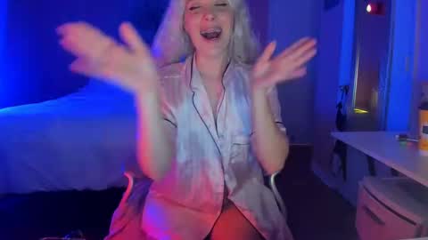 Snapshot of ashley_57 chatting on 9, 10, 2025 Ashley online show from 9, 10, 2025
