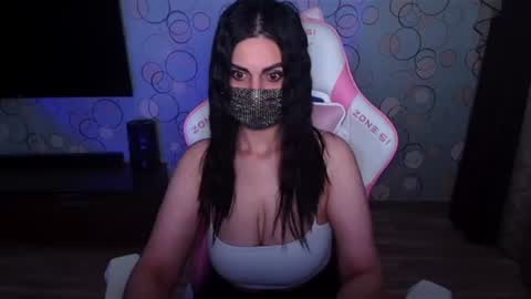 Snapshot of ashley__cooper__ chatting on 27, 7, 2026 Yasmina online show from 27, 7, 2026