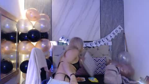 Snapshot of ashley__tylor chatting on 24, 4, 2026 ashley__tylor online show from 24, 4, 2026