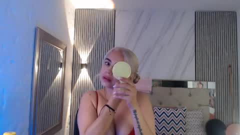 Snapshot of ashley__tylor chatting on 20, 5, 2026 ashley__tylor online show from 20, 5, 2026