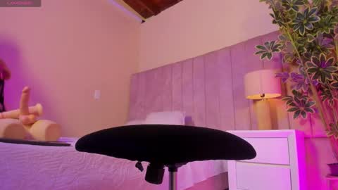 Snapshot of ashley_beaomunt chatting on 15, 4, 2026 ashley_beaomunt online show from 15, 4, 2026