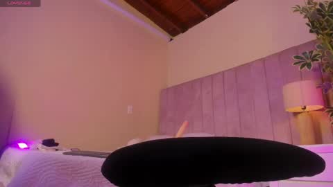 Snapshot of ashley_beaomunt chatting on 16, 4, 2026 ashley_beaomunt online show from 16, 4, 2026